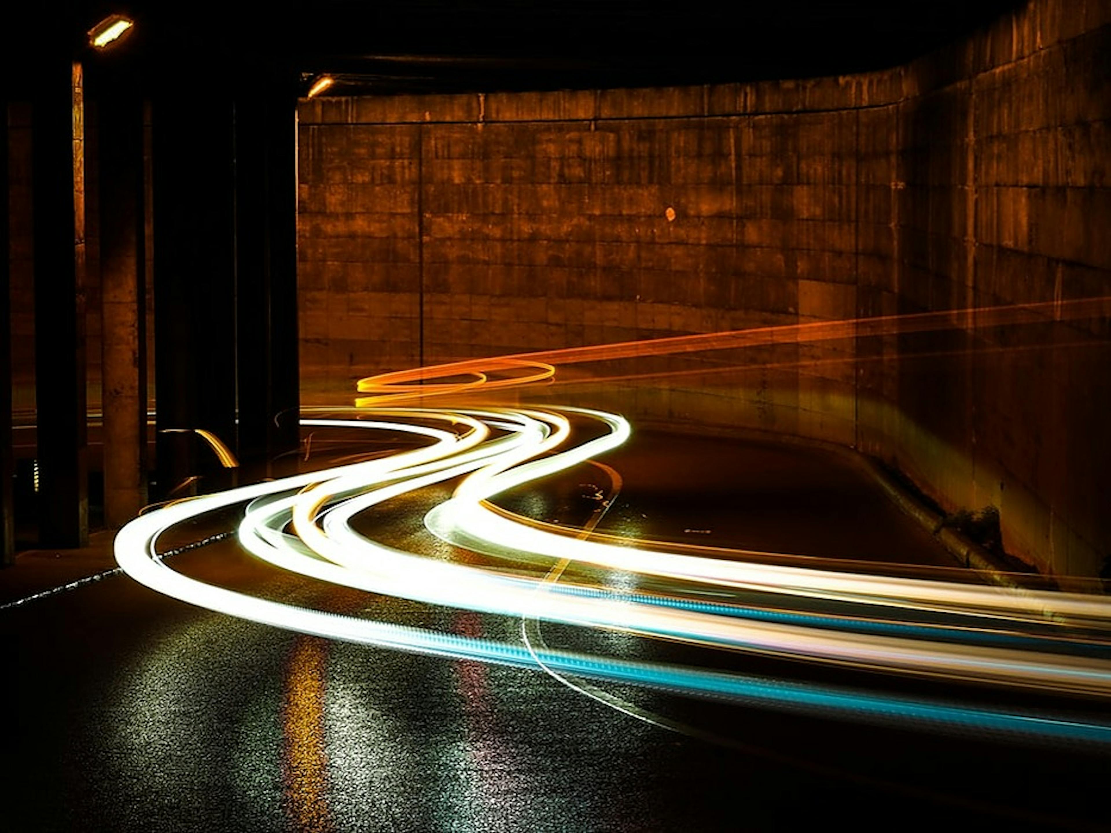Benchmarking Array Traversal in Javascript: How to Go Backwards the Fastest