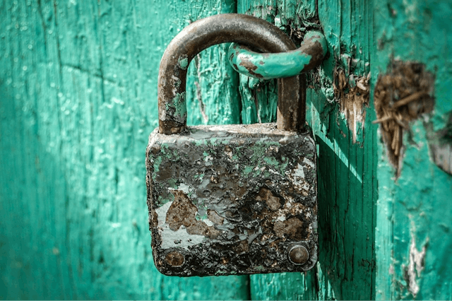 /survey-and-analysis-of-smart-contract-quality-assurance-defense-methodologies feature image